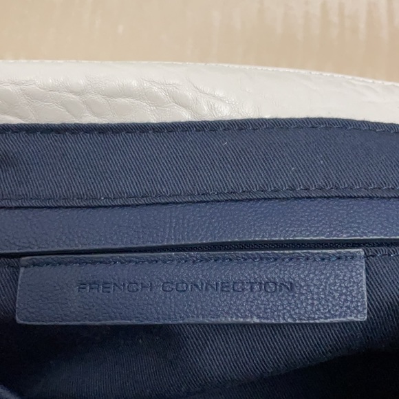 New never worn French Connection messenger bag - Picture 6 of 6